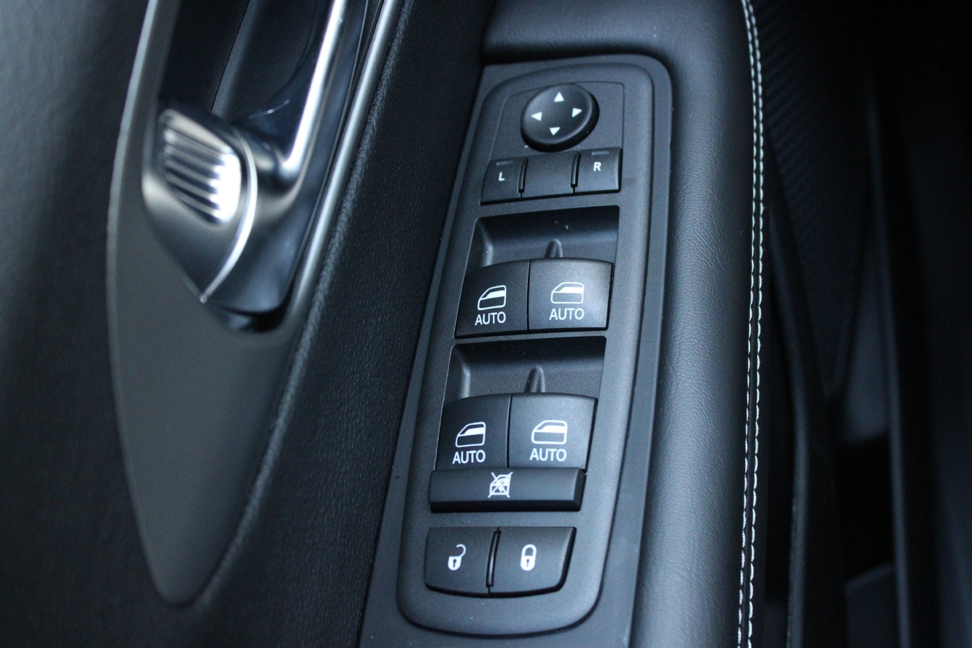 New 2027 Chrysler Pacifica LX FWD image 26
