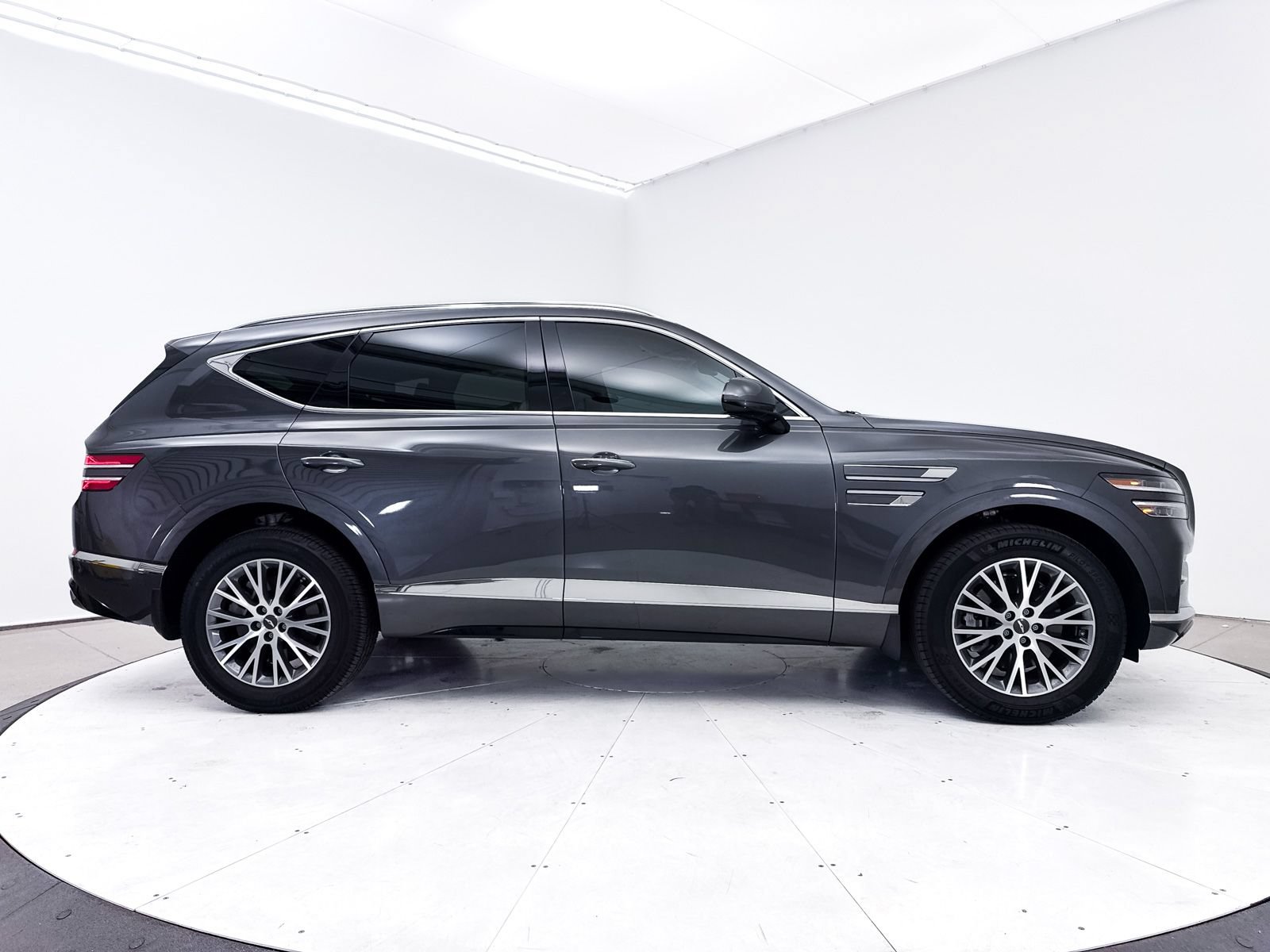 Used 2022 Genesis GV80 2.5T w/ Advanced Package 03 RWD image 41