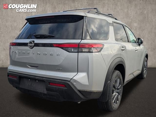 New 2025 Nissan Pathfinder SV image 8