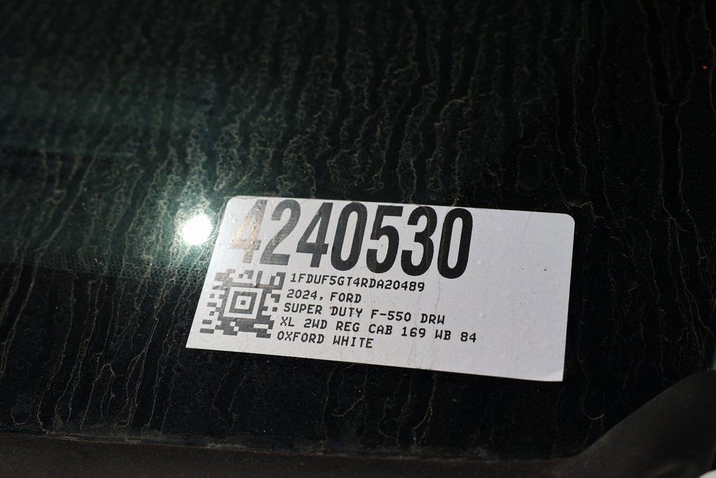Used 2024 Ford F550 XL w/ XL Chrome Package image 45