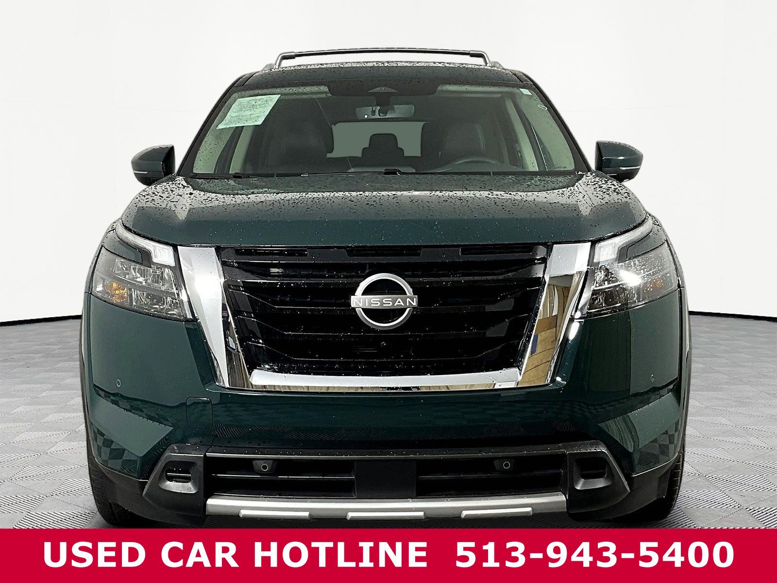 Certified 2025 Nissan Pathfinder SL FWD image 2
