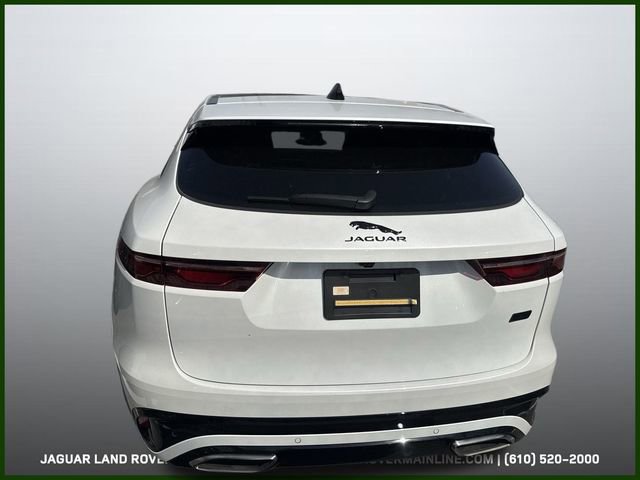 New 2026 Jaguar F-PACE R-Dynamic S image 3