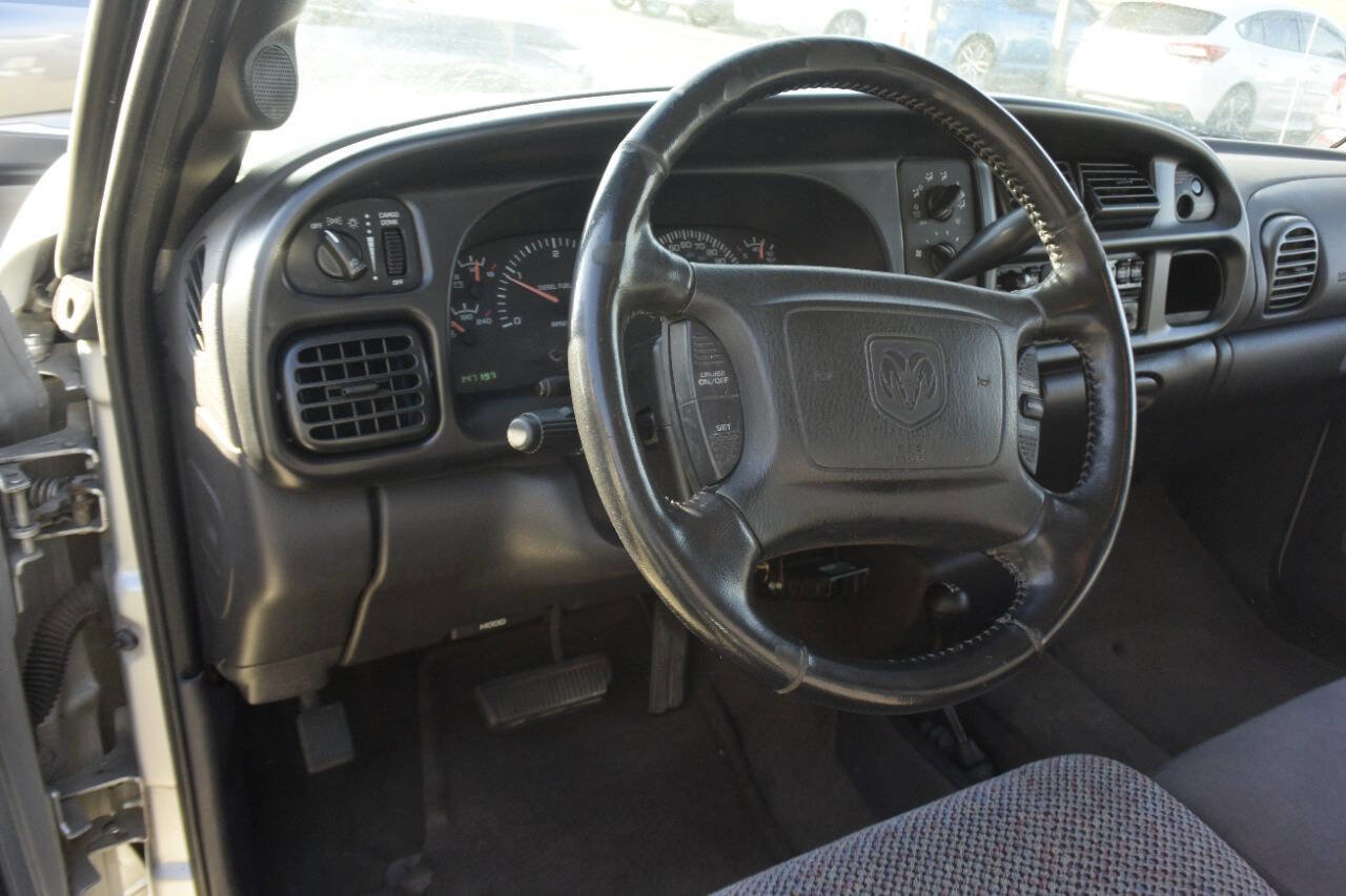 Used 2002 Dodge Ram 2500 Truck 4x4 Quad Cab image 14