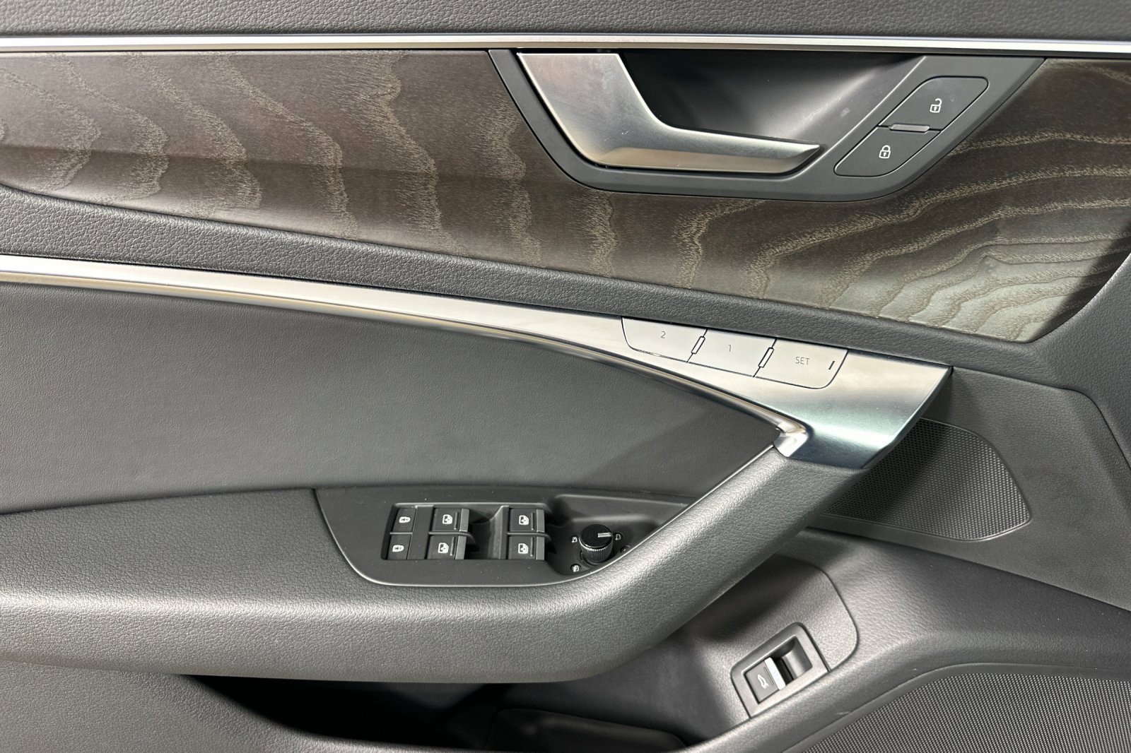 Used 2023 Audi A6 2.0T Premium w/ Convenience Package image 10