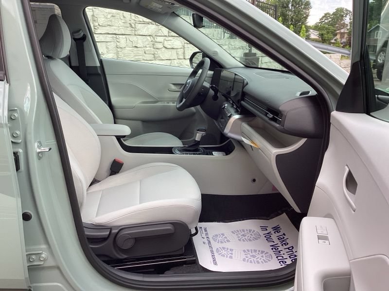 New 2026 Hyundai Kona SEL Sport AWD/4WD image 14