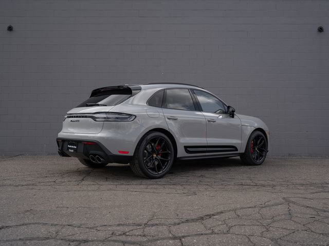 New 2026 Porsche Macan GTS image 7