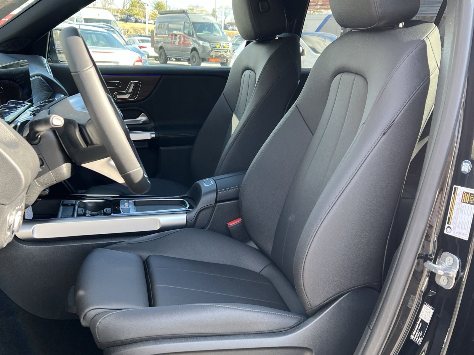 Certified 2026 Mercedes-Benz GLB 250 4MATIC image 11