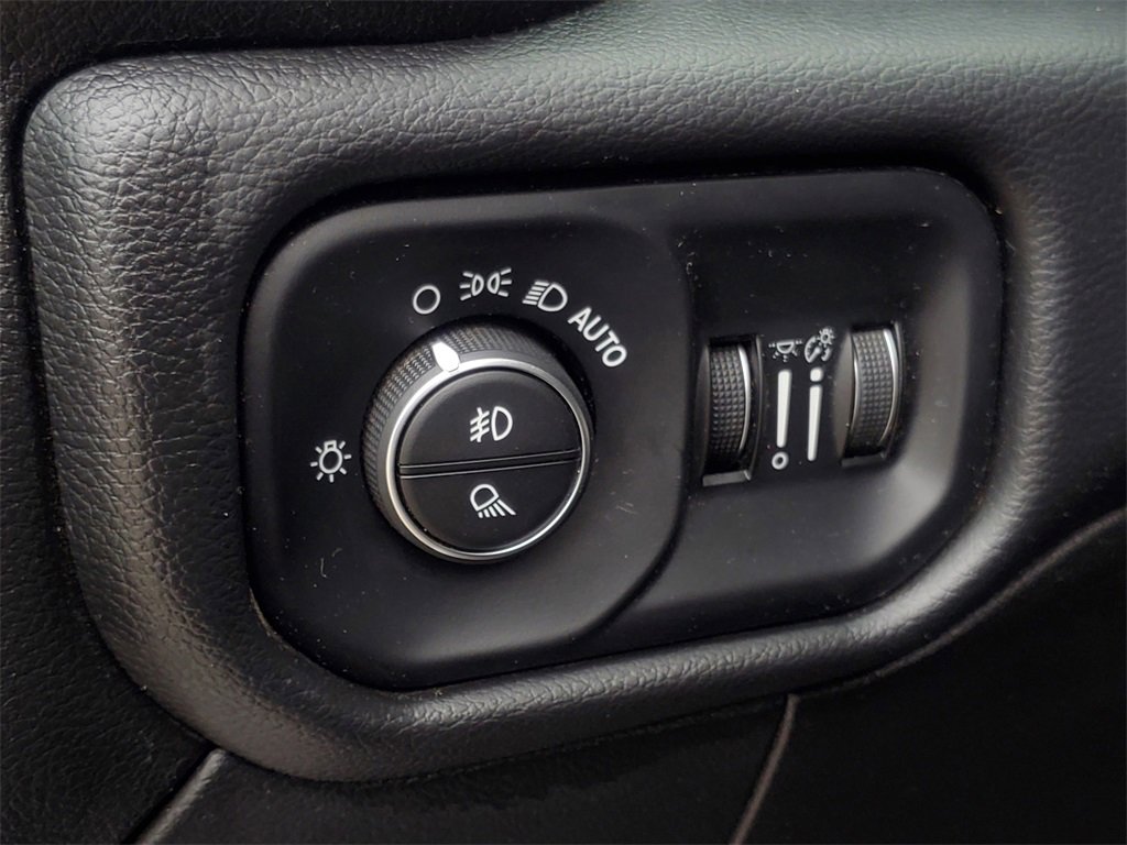 Used 2019 RAM 2500 Laramie image 16