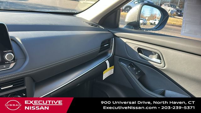 New 2026 Nissan Rogue SV w/ Cold Weather Package image 19