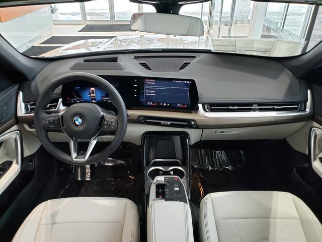 New 2026 BMW X1 xDrive28i w/ Technology Package image 11