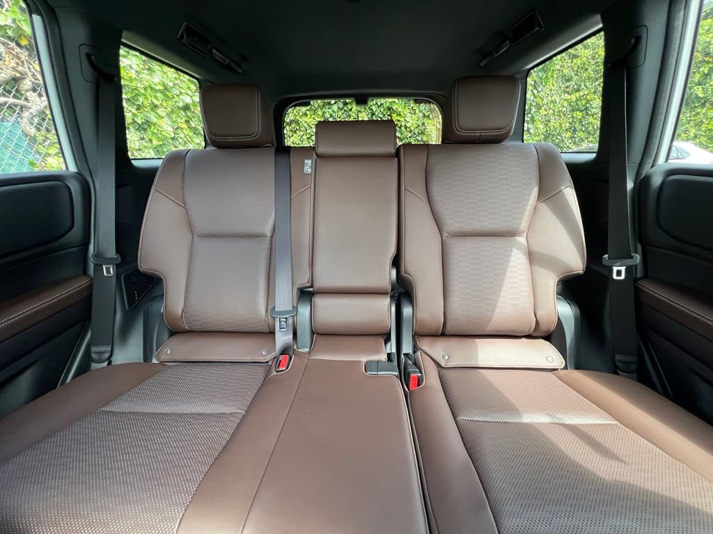 New 2027 Toyota Land Cruiser w/ Premium Package AWD/4WD image 12