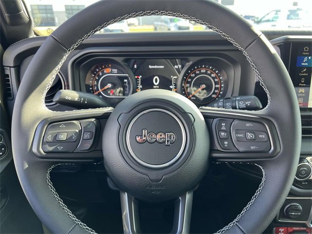 New 2025 Jeep Wrangler Unlimited Rubicon w/ XTREMEE 35" Tire Package image 15