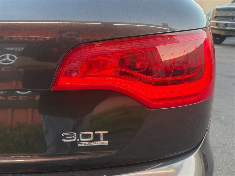 Used 2014 Audi Q7 3.0T Premium Plus AWD/4WD image 10