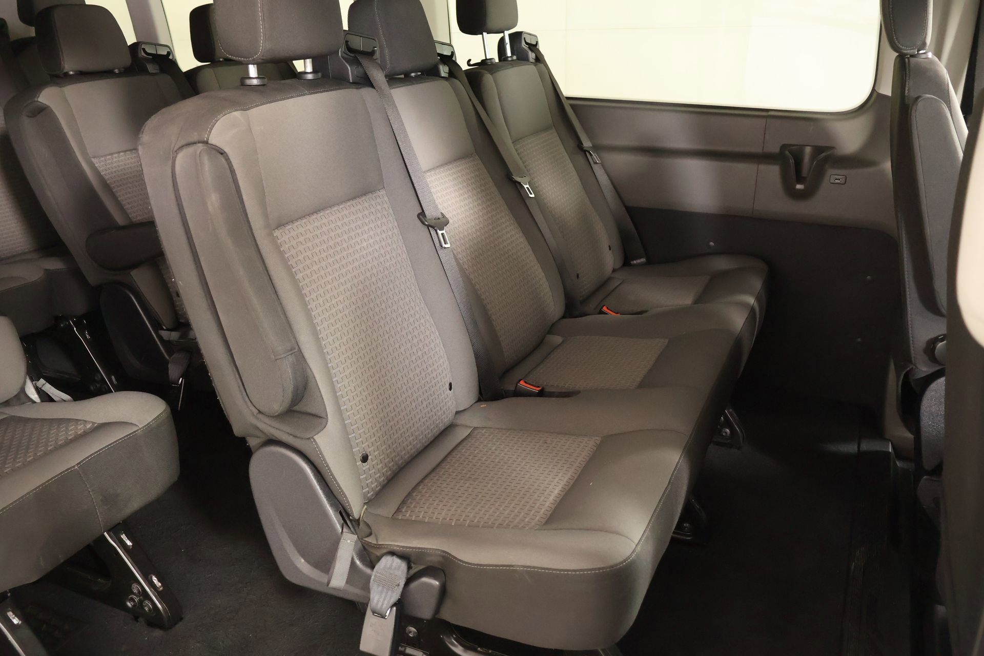 Used 2024 Ford Transit 350 XLT image 13