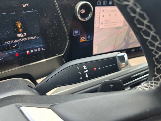 Used 2026 Chevrolet Traverse LT FWD image 17