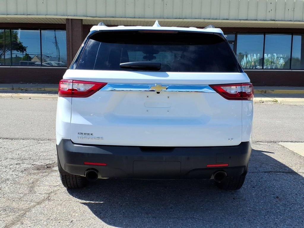 Used 2019 Chevrolet Traverse LT FWD image 4