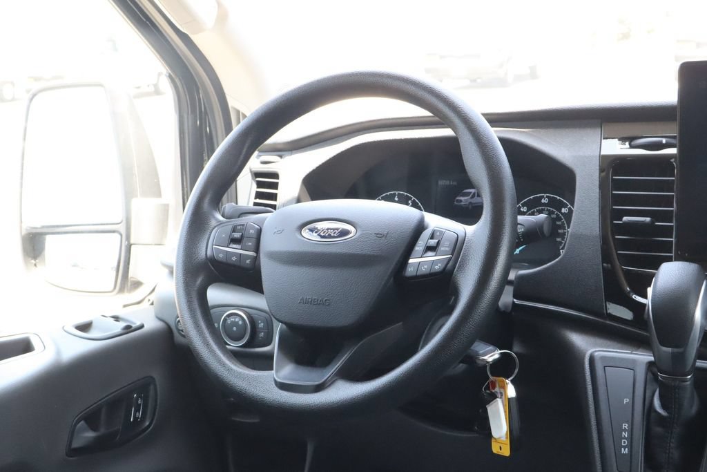 Used 2025 Ford Transit 350 XLT RWD image 28