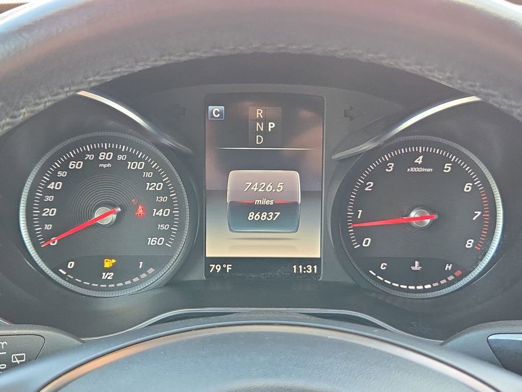 Used 2019 Mercedes-Benz GLC 300 image 11