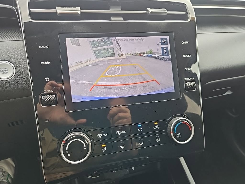 Certified 2023 Hyundai Tucson SEL AWD/4WD image 50