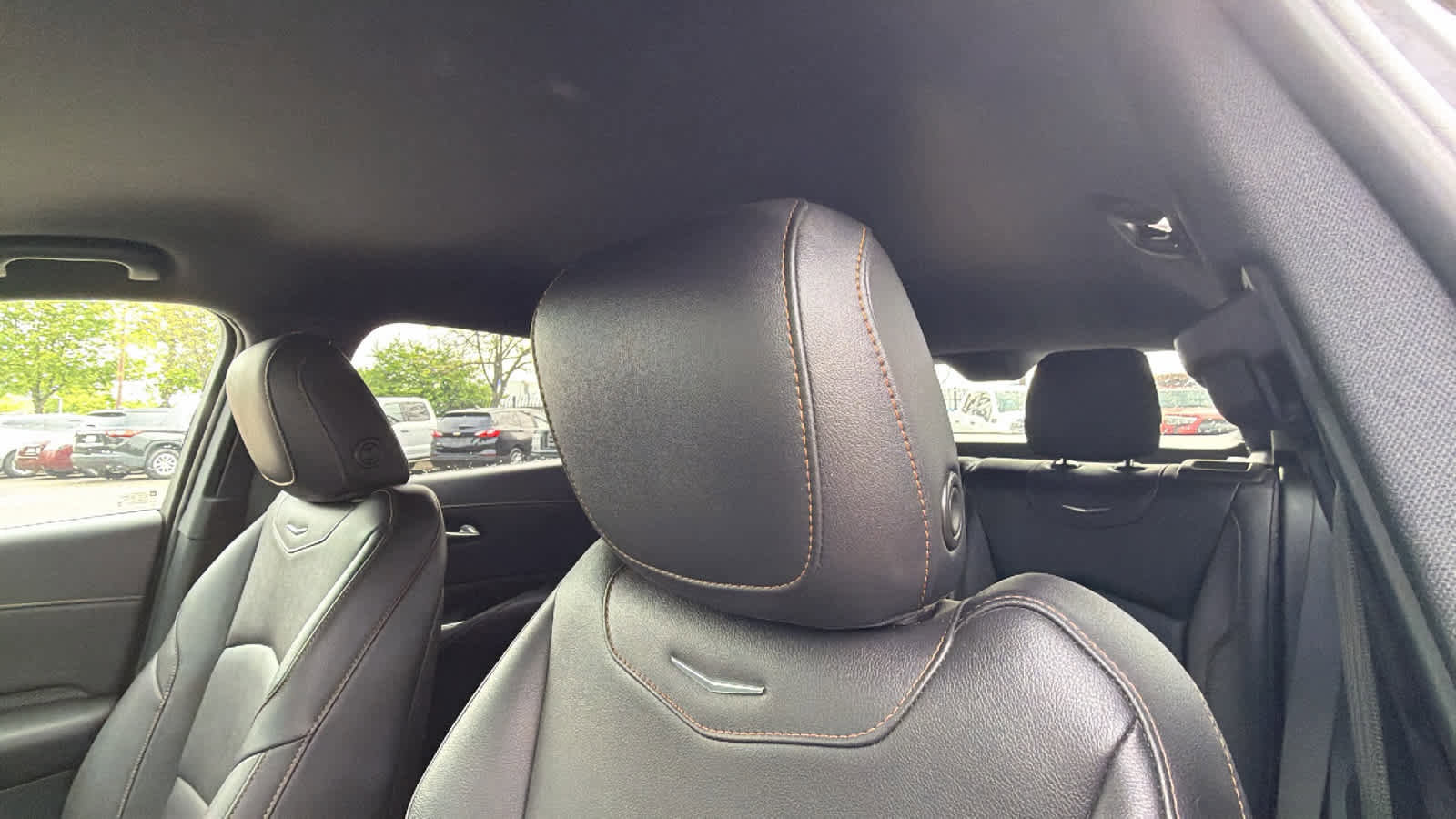 Used 2021 Cadillac XT4 Sport w/ Cold Weather Package image 11