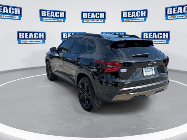 Used 2025 Chevrolet Trax ACTIV w/ Sunroof Package FWD image 6