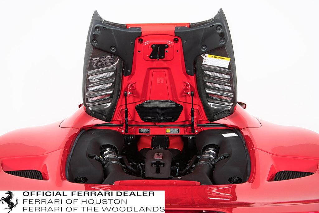 Used 2023 Ferrari F8 Tributo image 34