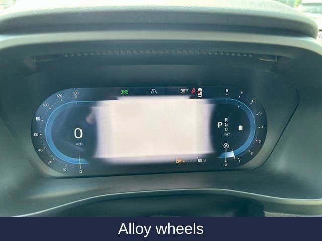 New 2025 Volvo XC40 B5 Ultra w/ Protection Package image 36