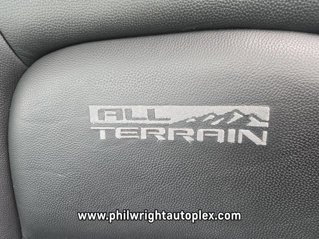 Used 2018 GMC Canyon All Terrain w/ Trailering Package AWD/4WD image 10