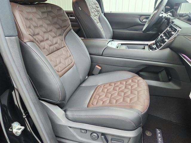 New 2026 Nissan Armada Platinum Reserve image 42