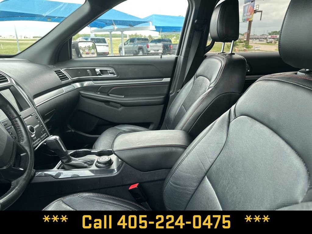 Used 2019 Ford Explorer Sport w/ Ford Safe & Smart Package AWD/4WD image 15