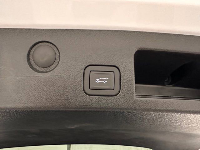 New 2026 Chevrolet Equinox LT w/ Convenience Package II AWD/4WD image 21