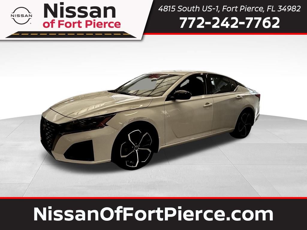 New 2025 Nissan Altima 2.5 SR