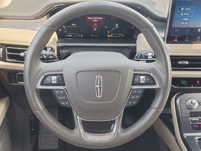 Certified 2023 Lincoln Nautilus FWD w/ Premium Package image 27