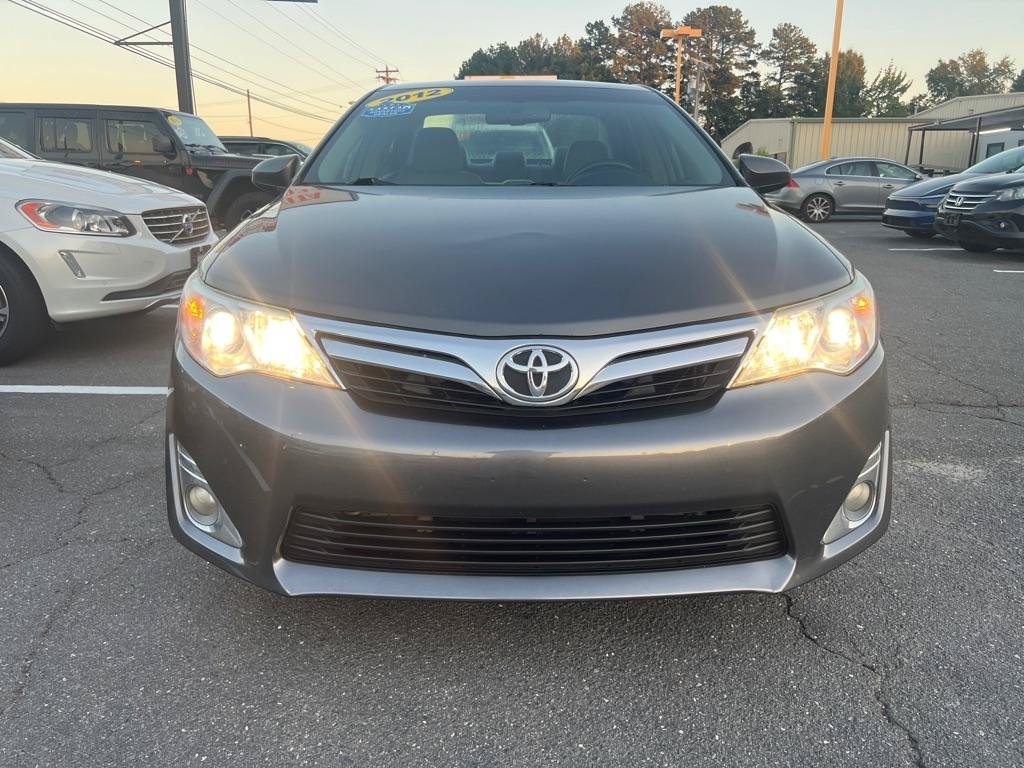 Used 2012 Toyota Camry XLE w/ Leather Pkg FWD image 30