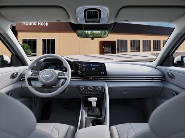 New 2026 Hyundai Elantra SE FWD image 11