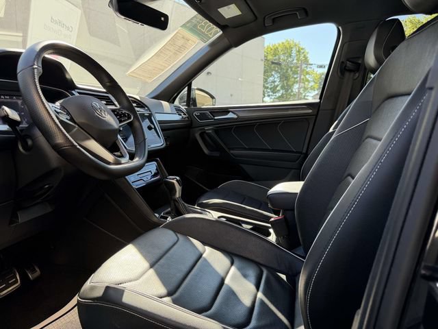 Certified 2023 Volkswagen Tiguan SEL R-Line AWD/4WD image 18