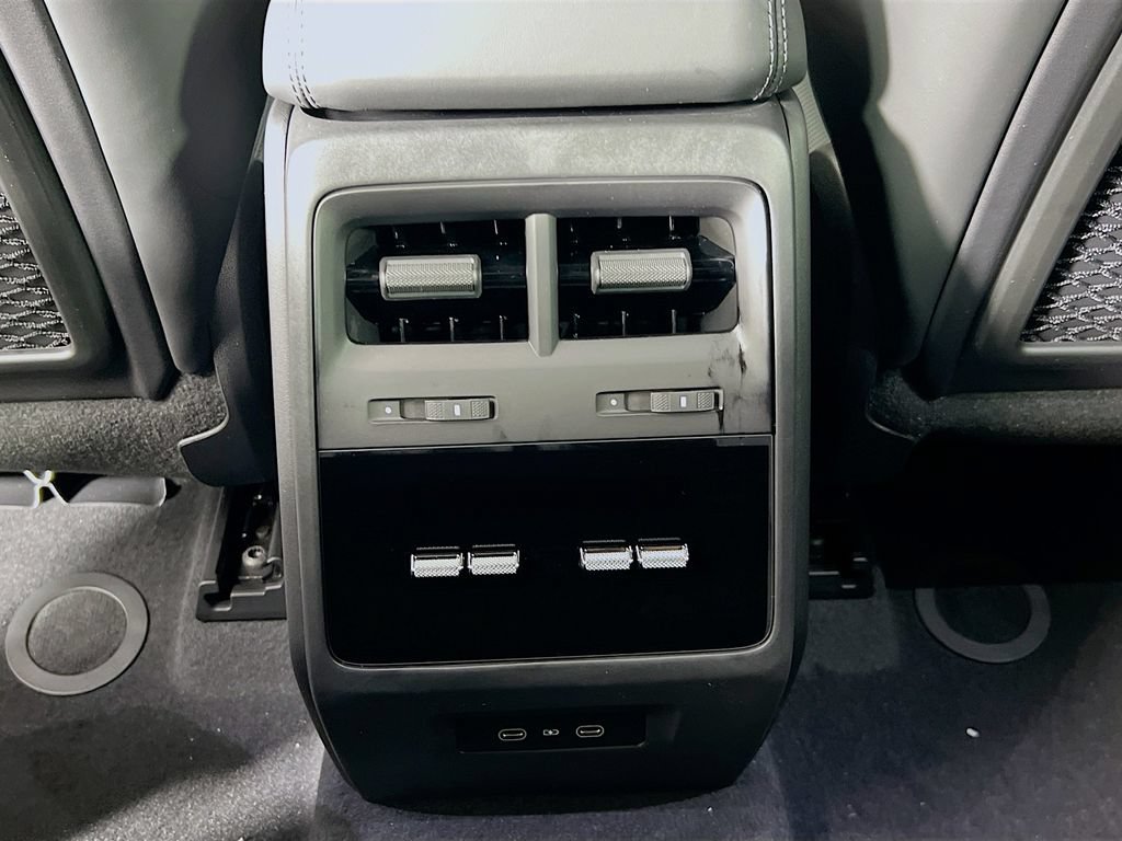 New 2026 Porsche Macan 4 Electric AWD/4WD image 27