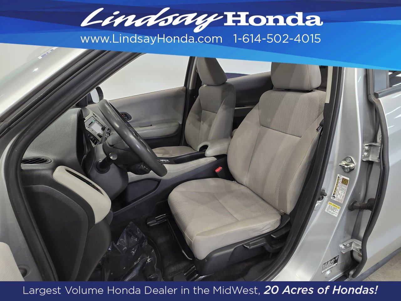 Used 2016 Honda HR-V LX image 11