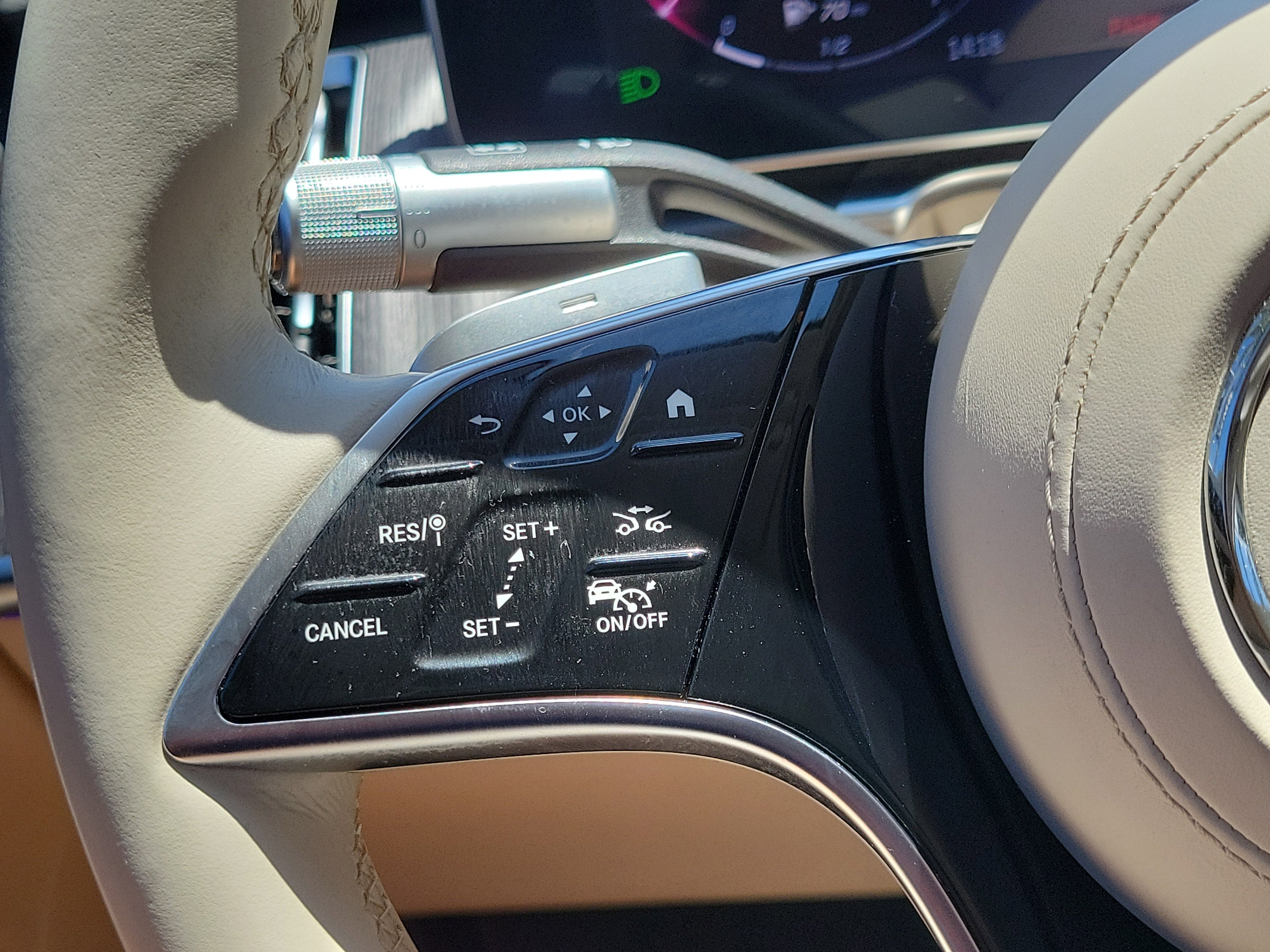 Used 2022 Mercedes-Benz S 500 4MATIC image 24