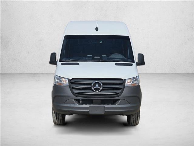 Used 2025 Mercedes-Benz Sprinter 2500 image 5