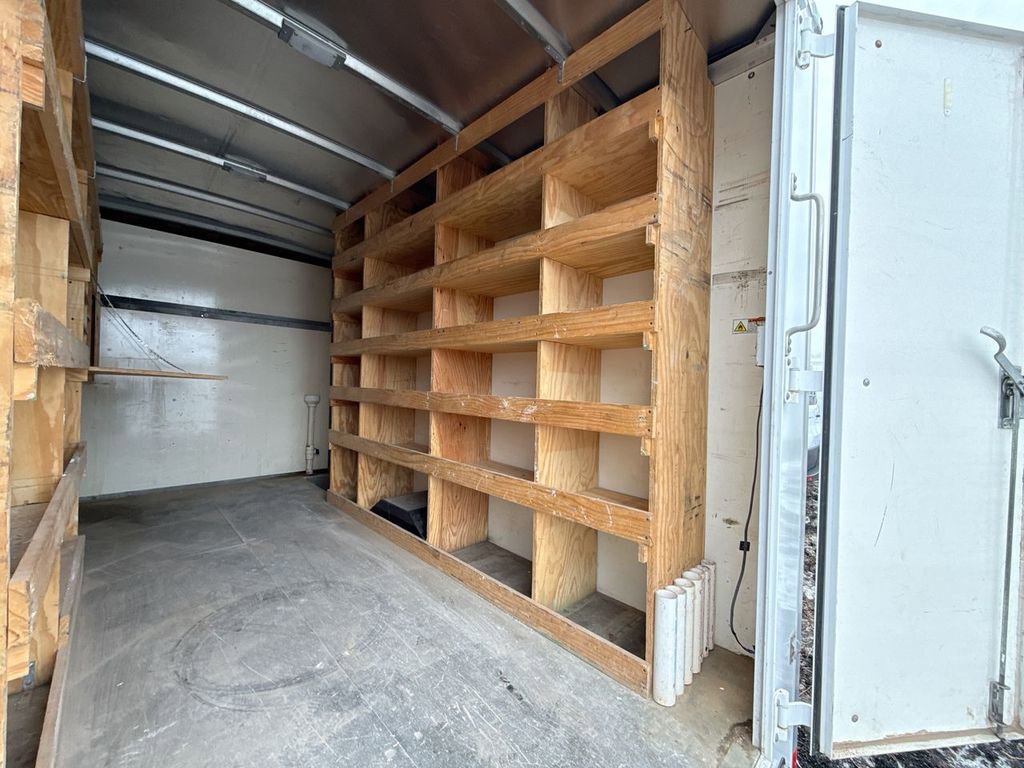 Used 2021 Chevrolet Express 3500 w/ Power Convenience Package image 9