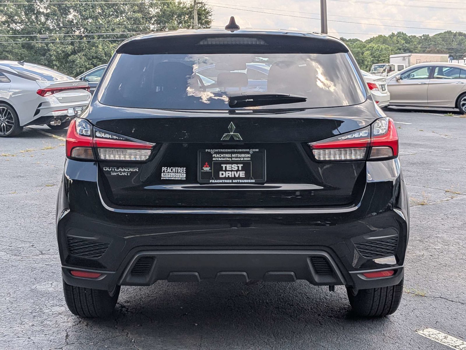 Used 2025 Mitsubishi Outlander Sport AWD image 5