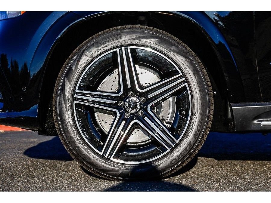 New 2026 Mercedes-Benz GLE 450 4MATIC image 9