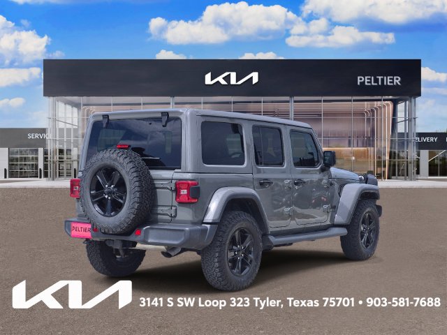 Used 2020 Jeep Wrangler Unlimited Sahara AWD/4WD image 6