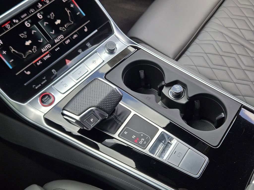 Used 2023 Audi S7 Prestige w/ Prestige Package image 24