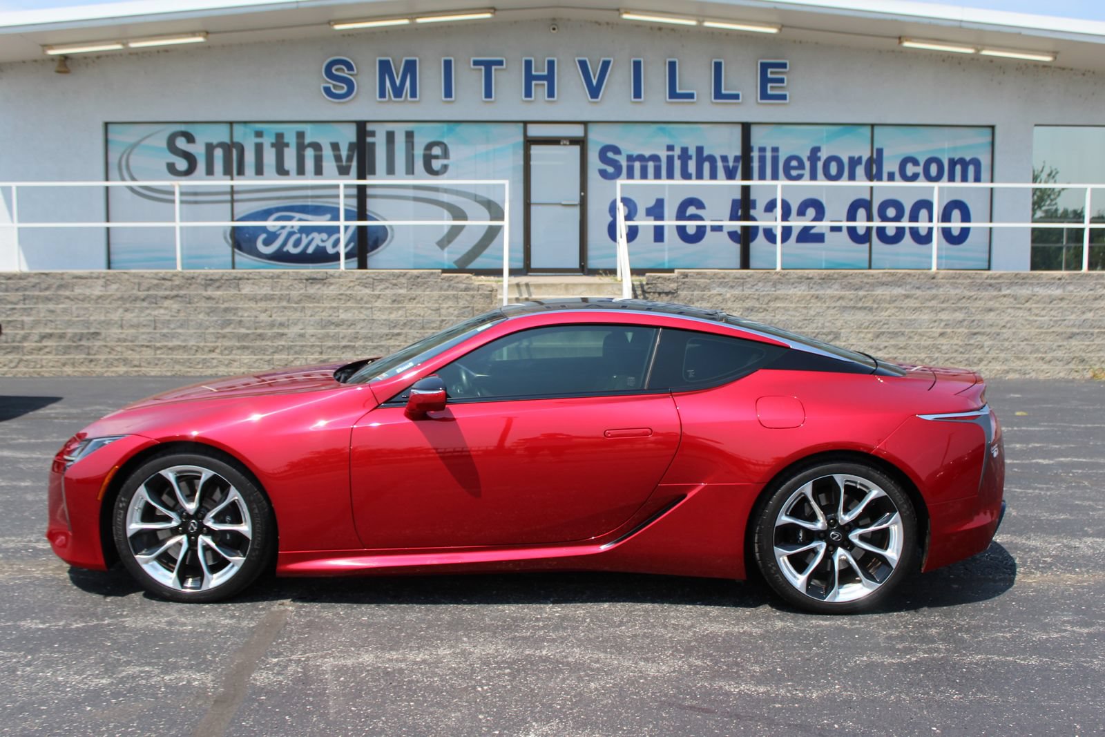 Used 2018 Lexus LC 500 Coupe RWD image 2