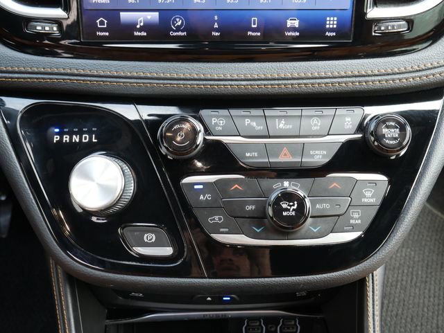 Used 2021 Chrysler Pacifica Pinnacle image 19