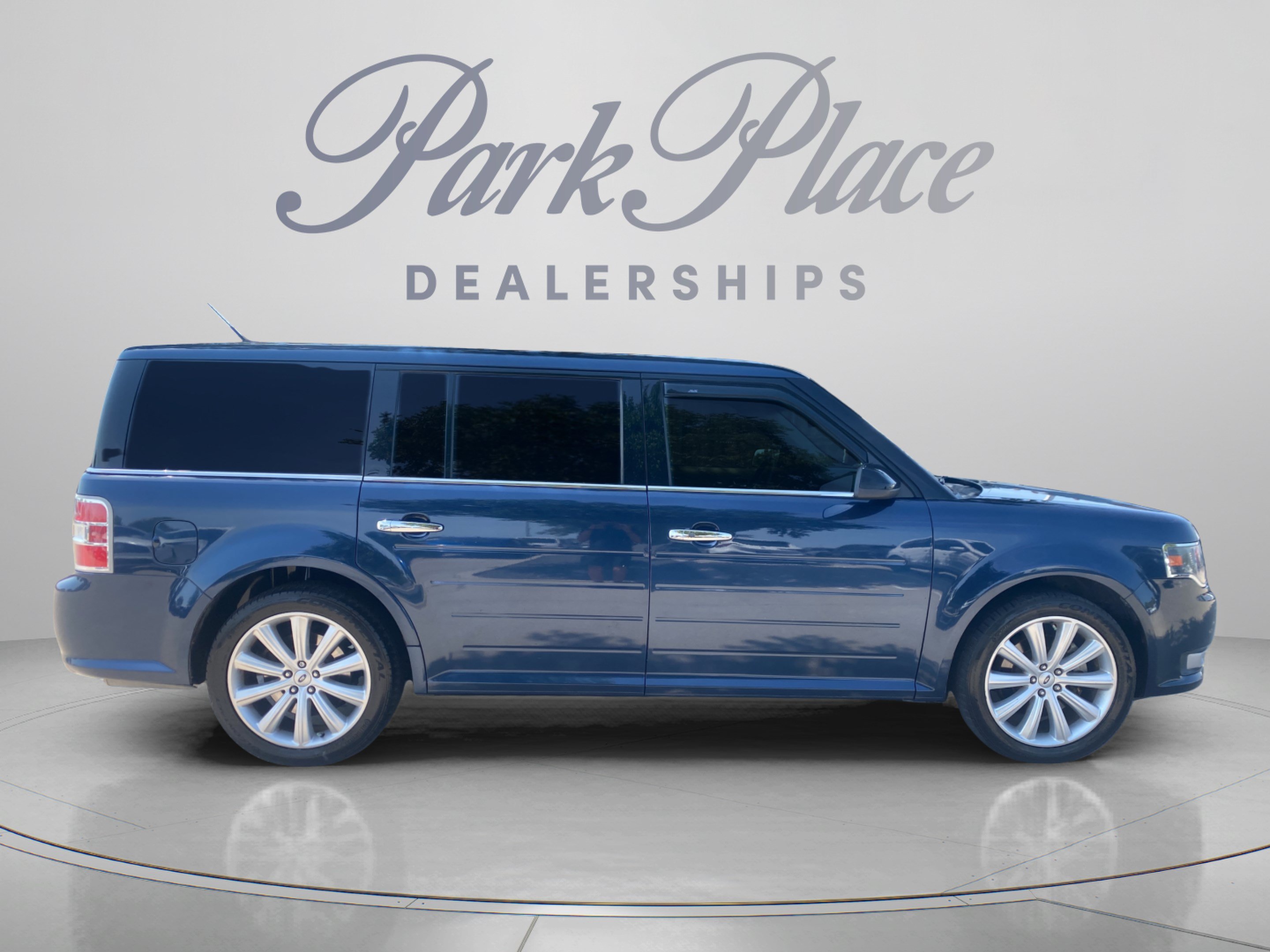Used 2017 Ford Flex SEL w/ Equipment Group 202A FWD image 7
