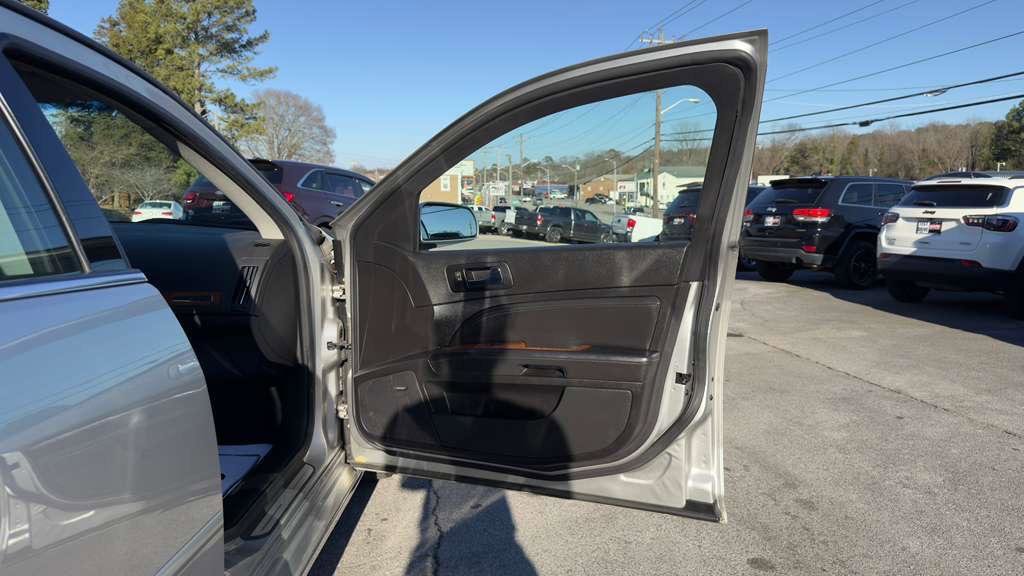 Used 2008 Cadillac STS AWD w/ Preferred Equipment Group image 18