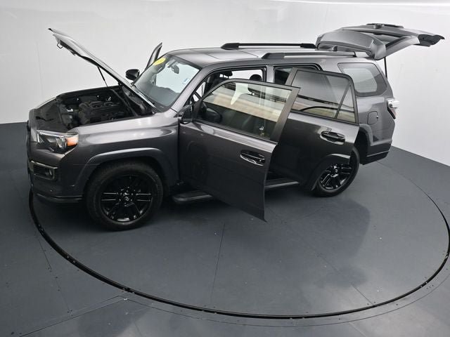 Used 2019 Toyota 4Runner Limited AWD/4WD image 43